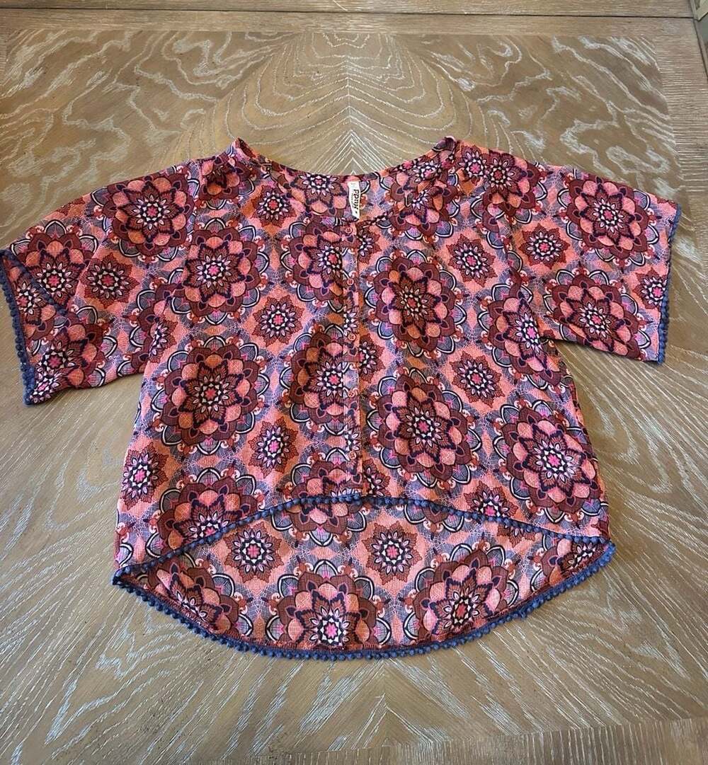 Mudd Women’s Boho Y2K Mandala Sheer Button up Cropped Top Medium